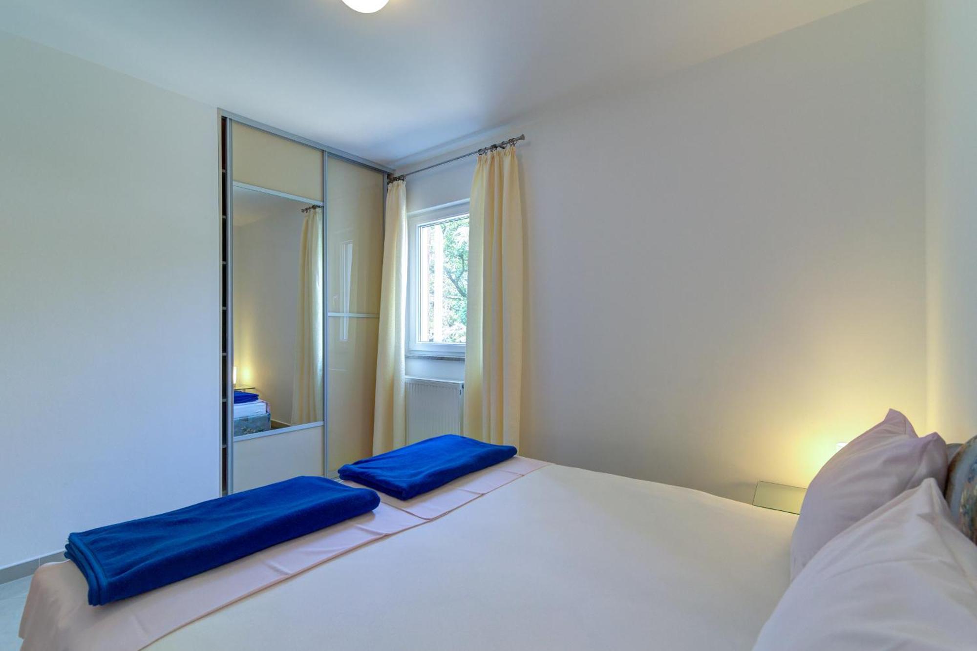 Apartmani Lili 노비비노돌스키 외부 사진